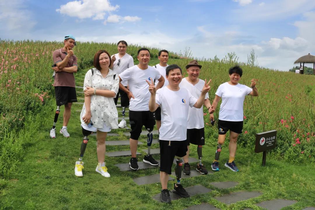 1-2112011S412T0.jpg